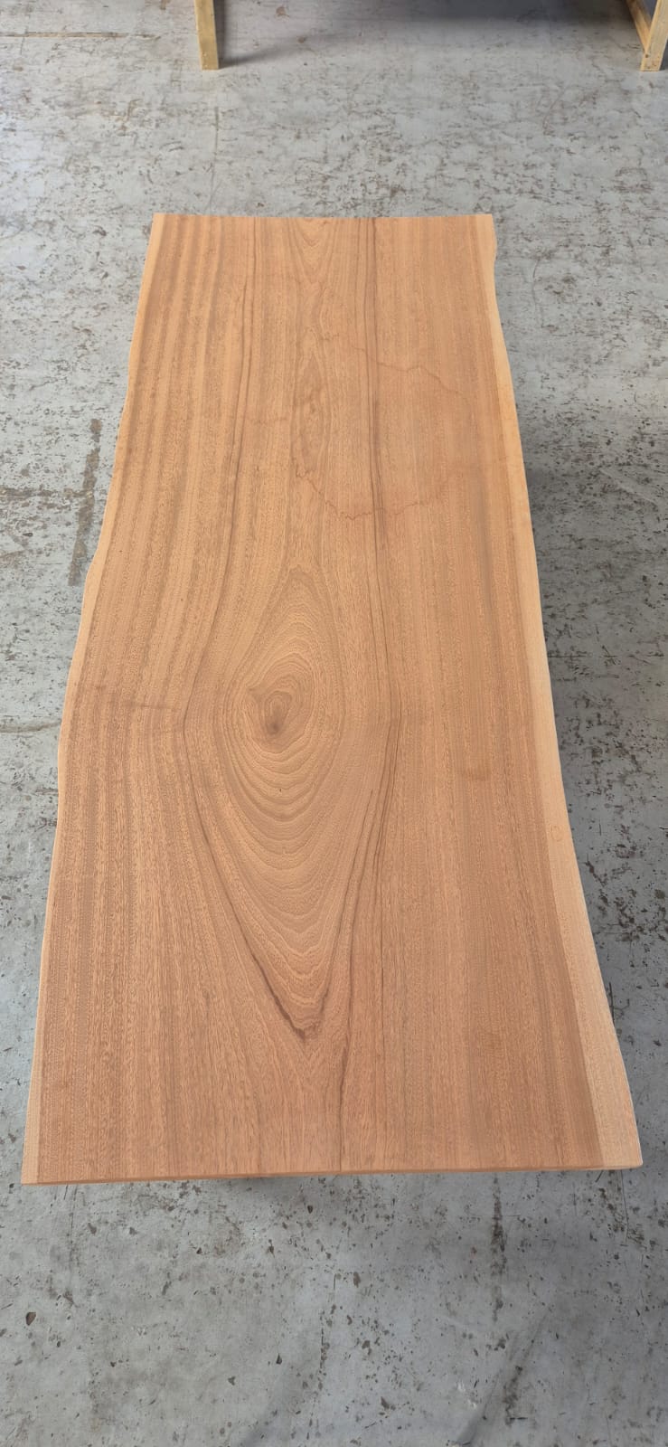 Mahonie Sipo 4 x 105 x 290cm